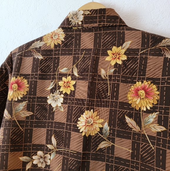 SOLD - Picture 8 of 16